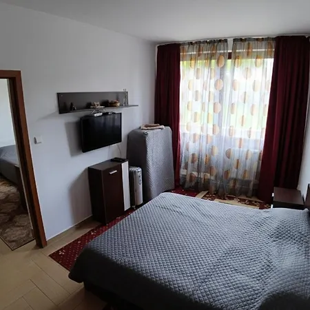 דירה Flat Cedar 2min Walk To Gondola בנסקו